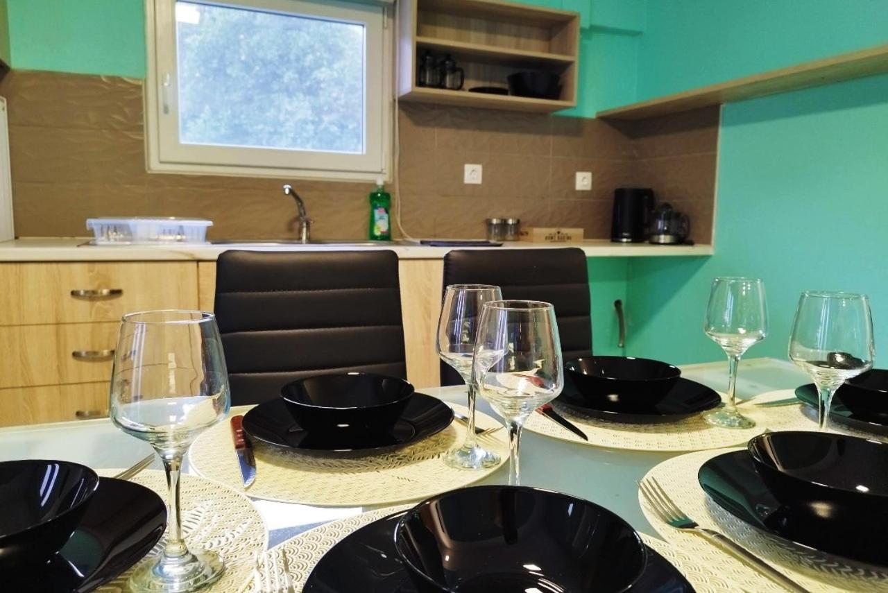 Apartmán Sleepili Vrísai Exteriér fotografie